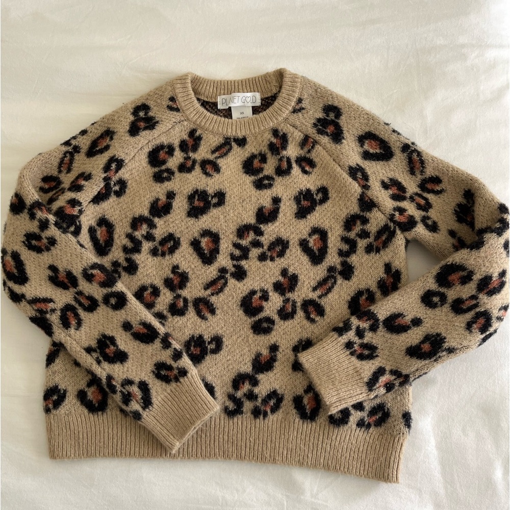 Animal print warm sweater